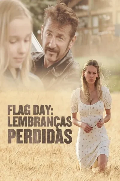 Mulher loira em vestido floral no campo de trigo. Homem de bigode e menina loira desfocada ao fundo. Tonalidade dourada e clima reflexivo.