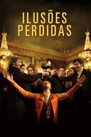 Um jovem em casaco laranja, braços abertos, sob uma coroa suspensa por uma multidão em salão opulento. Clima dramático e histórico.