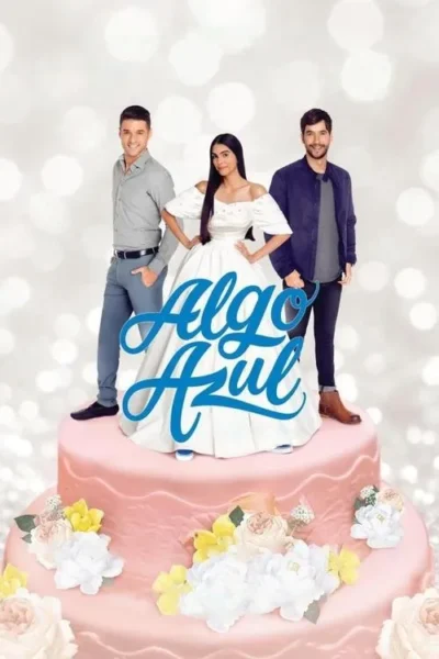 Mulher de vestido branco entre dois homens, sorrindo, sobre um bolo rosa com flores. Fundo de luzes brilhantes. Clima romântico.