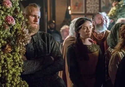 Vikings – T05E13: Novo Deus