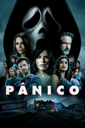 Máscara fantasma gigante no alto. Elenco de 12 pessoas, sérias e assustadas. Cidade escura com casas, estrada e carro de polícia. Clima sinistro de horror.
