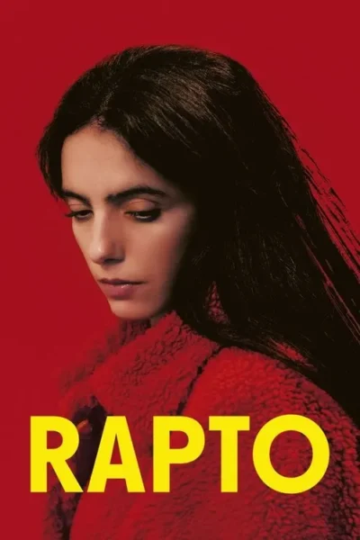 Close-up de mulher com cabelo escuro e casaco vermelho, olhar pensativo para baixo em fundo vermelho intenso. Transmite drama e seriedade.