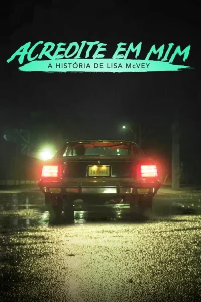 Carro escuro com luzes de freio acesas, visto por trás, em estrada molhada à noite. O asfalto reflete as luzes, criando um clima misterioso e sombrio.