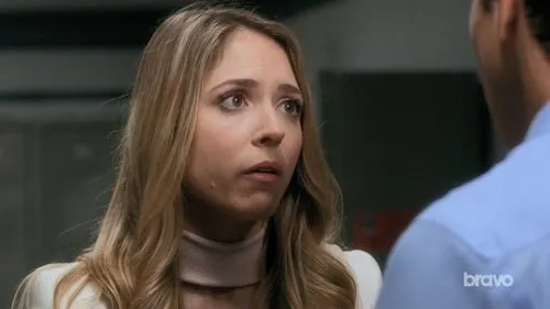 Carter – T01E06: The Flood