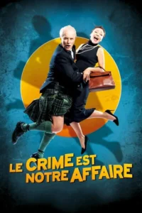 Homem de kilt e mulher de vestido preto,com expressões animadas,saltam contra um fundo azul vibrante com um grande círculo amarelo. Clima cômico.