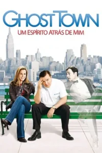 Homem frustrado,mulher sorrindo e fantasma transparente sentados num banco,com skyline urbano de fundo. Tom cômico.