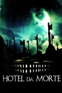 Pôster sombrio com rosto fantasmagórico verde no alto. Abaixo,um hotel escuro com janelas iluminadas e chaves gigantes escuras como torres. Clima de horror e mistério.
