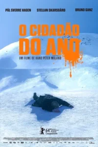 Pessoa caída na vasta paisagem nevada e montanhosa. Título laranja com respingos. Frio e desolador.