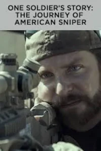 Close-up de atirador barbudo com boné. Ele mira um rifle,com olhos azuis intensos e foco sério.