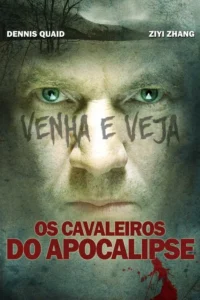 Pôster sombrio:close-up de homem com olhos verdes e semblante tenso. Acima,paisagem desolada com árvores secas. Clima apocalíptico.
