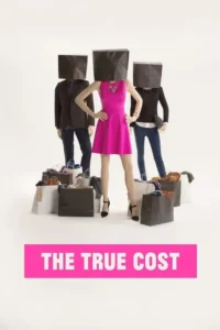 Três figuras com sacos na cabeça,vestindo roupas da moda e cercadas por sacolas de compras. Evoca consumismo.