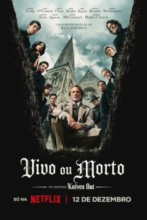 Grupo de pessoas olha para uma cova. Um detetive agacha nela, olhando para cima. Igreja gótica e céu sombrio no fundo. Atmosfera de mistério.