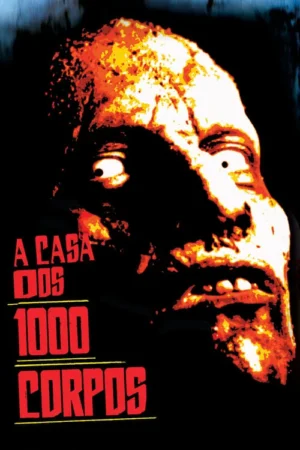 Rosto demoníaco e distorcido com olhos arregalados, em tons de laranja, amarelo e preto, contra fundo escuro. Atmosfera de horror.
