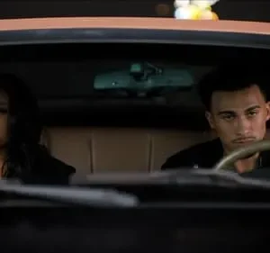 Beauty in Black – T01E08: Matando o karma