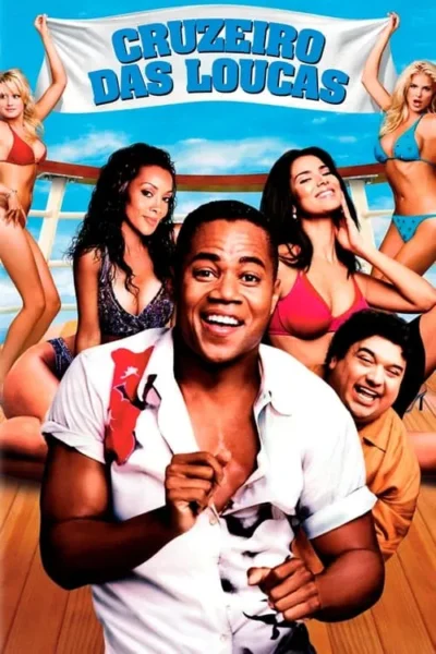 Pôster de comédia. Grupo diversificado sorrindo em um convés de navio, com homens e mulheres em trajes de verão. Clima alegre e ensolarado.