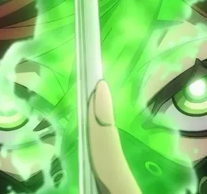 Rosto de anime. Olhos verdes brilhantes, cabelo ruivo. Máscara escura. Lâmina verde energética e mão à frente. Olhar intenso de poder mágico.