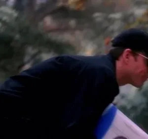 NCIS: Investigação Naval – T01E10: Abandonada para Morrer