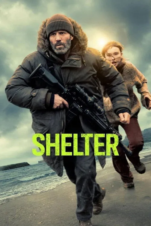 Shelter 1 Um homem barbudo com rifle e uma jovem correm em uma praia sob um céu nublado e dramático. Clima tenso de perigo e sobrevivência.