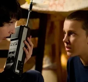 Stranger Things – T01E04: Capítulo quatro: O corpo