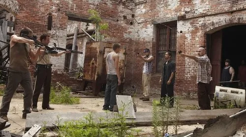 The Walking Dead – T01E04: Hermanos