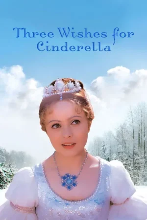 Jovem mulher de tiara e vestido de princesa azul, olhando pensativa para o céu azul. Cenário de floresta nevada e clima de conto de fadas.