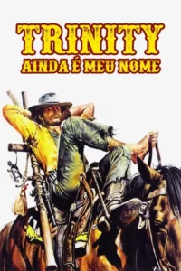 Um cowboy de chapéu e camisa amarela,com um pé descalço,relaxa em uma sela de cavalo. Rifle e clima de faroeste despreocupado.