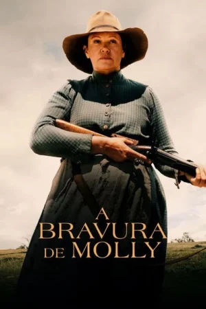 Mulher séria, de chapéu e vestido xadrez, segura um rifle. Em um campo aberto sob céu claro. Transmite força e determinação.