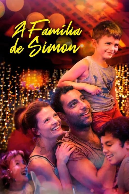 Uma família alegre,com pai e filho nos ombros,mãe e outras crianças sorrindo em um ambiente festivo com luzes.