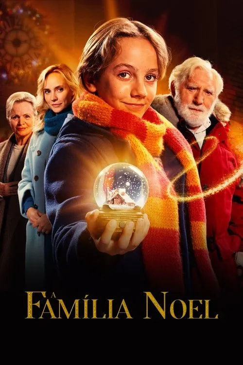 Pôster: um garoto sorridente com lenço colorido segura um globo de neve. Três adultos atrás dele. Fundo dourado, clima mágico natalino.