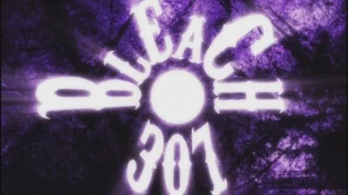 Bleach – T01E307:Situação de emergência!Aizen,uma nova evolução!1 Texto branco brilhante e números formam uma cruz central com um círculo,sobre um fundo roxo escuro e texturizado. Clima etéreo.