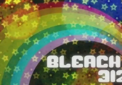 Fundo escuro com grande arco-íris colorido e estrelas brilhantes borradas. Visual vibrante e festivo.