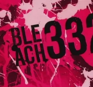 Pôster rosa choque com texto preto 332 e salpicos de tinta branca. Visual abstrato e enérgico.