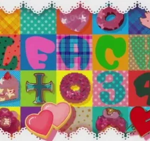 Quadro colorido estilo patchwork com letras, corações, doces, um bolo, cruz e um porco voador. Clima alegre e vibrante.