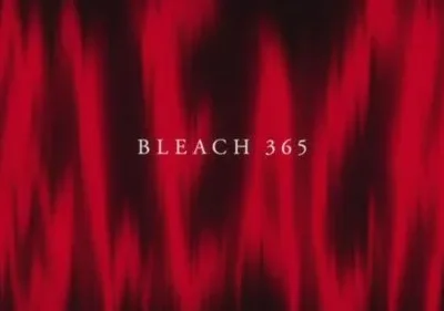 Fundo vermelho escuro e vibrante com listras verticais difusas, criando uma atmosfera intensa e dramática.