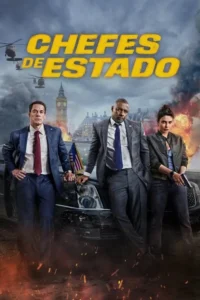 Três figuras sérias (dois homens de terno,uma mulher com arma) em frente a um carro danificado e Big Ben. Helicópteros,fumaça e explosões ao fundo.