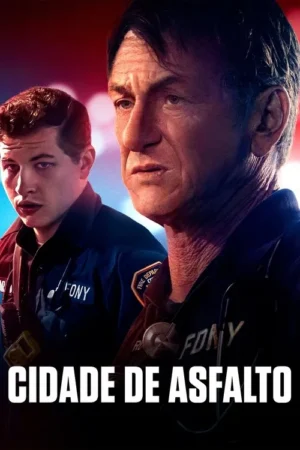 Dois homens sérios em uniformes do FDNY, um mais velho em primeiro plano, com luzes de emergência vermelhas e azuis ao fundo.