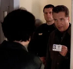CSI: Investigação Criminal – T01E20: Assassinos em Silêncio