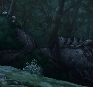 Floresta noturna com uma escultura de pedra em forma de rosto adormecido, coberta de musgo. Cogumelos no chão. Atmosfera mística.