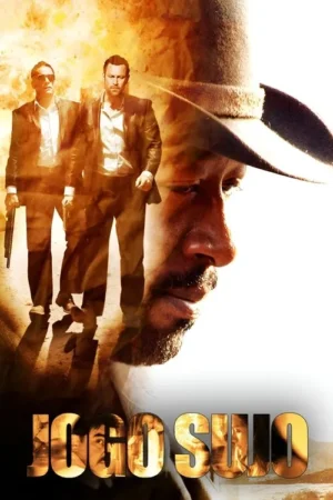 Pôster: um homem barbudo de chapéu. Dois homens de terno e armas em fundo laranja e branco. Clima de ação e deserto.