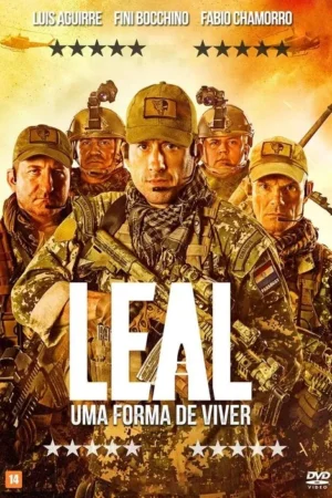 Cinco soldados em camuflagem, armados e com expressões sérias. Fundo desértico e quente com helicópteros no ar. Imagem intensa.