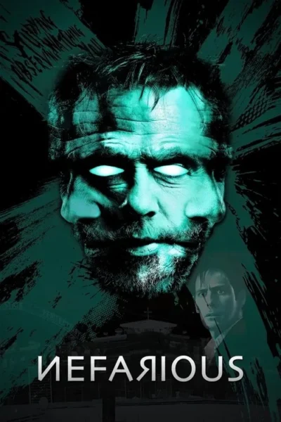 Pôster: rosto masculino barbudo e em tom teal, com olhos brancos brilhantes. Distorcido. Pequeno homem e prédio ao fundo. Atmosfera sombria.