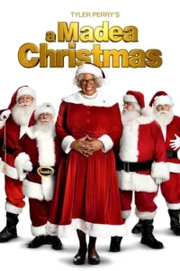 Pôster:Mulher negra sorridente de Mamãe Noel entre quatro Papais Noéis,todos em trajes natalinos. Fundo branco festivo.