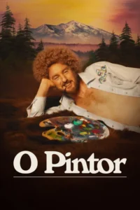 Homem de cabelo cacheado e barba,sorrindo,com pincel na boca,deitado sobre pele. Fundo de montanhas e pinheiros pintados. Paleta de tintas ao lado.