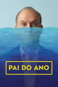 Um homem de meia-idade com olhos arregalados,submerso até o nariz em água azul. Usa terno,visível sob a superfície.