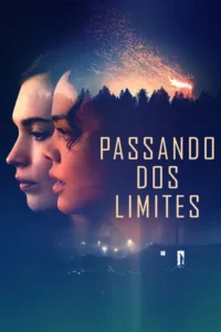 Duas mulheres sobrepostas a uma floresta sob faíscas,com um cenário noturno de carros e uma figura solitária na porta.