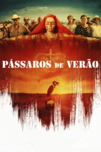 Mulher com pintura facial e véu vermelho lidera grupo. Pássaro sobre caveira em pôr do sol alaranjado. Clima cultural e dramático.