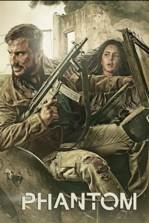 Homem barbudo com rifle e mulher atordoada dirigindo em um jipe rústico, em cenário de guerra com prédios destruídos e fumaça.
