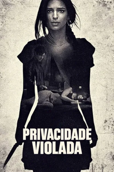 Pôster P&B: Mulher séria com silhueta escura revelando homem sobre mulher deitada. Ela segura uma faca. Clima tenso e misterioso.