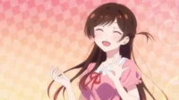 Mulher anime feliz de cabelo castanho e vestido rosa, com mãos expressivas. Fundo xadrez rosa/laranja com brilhos. Clima vibrante.