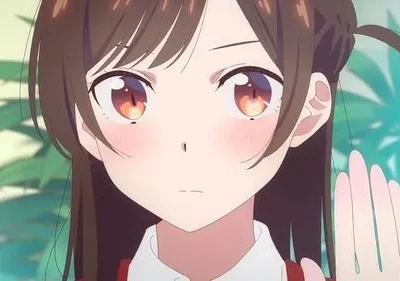 Garota anime de cabelo castanho e olhos grandes âmbar, com bochechas rosadas. Fundo verde-azulado desfocado e brilhante.